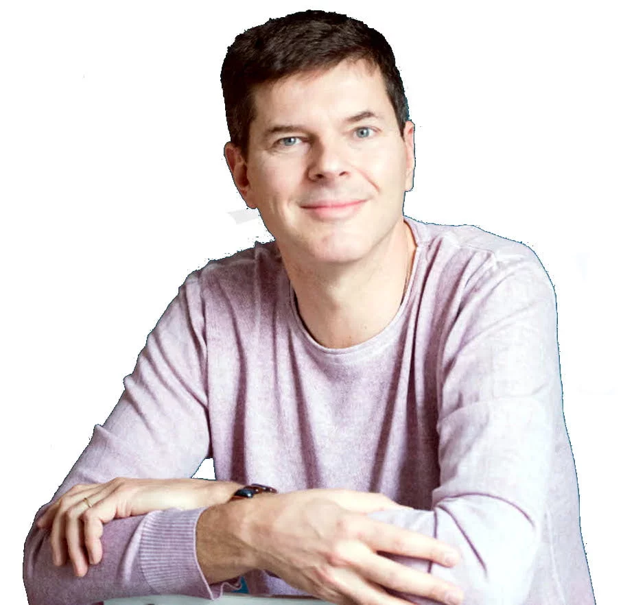 Luc Turell, maître enseignant Reiki, magnétiseur, praticien Access Bars et EFT