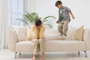 Comment solutionner en douceur le comportement d'un enfant difficile